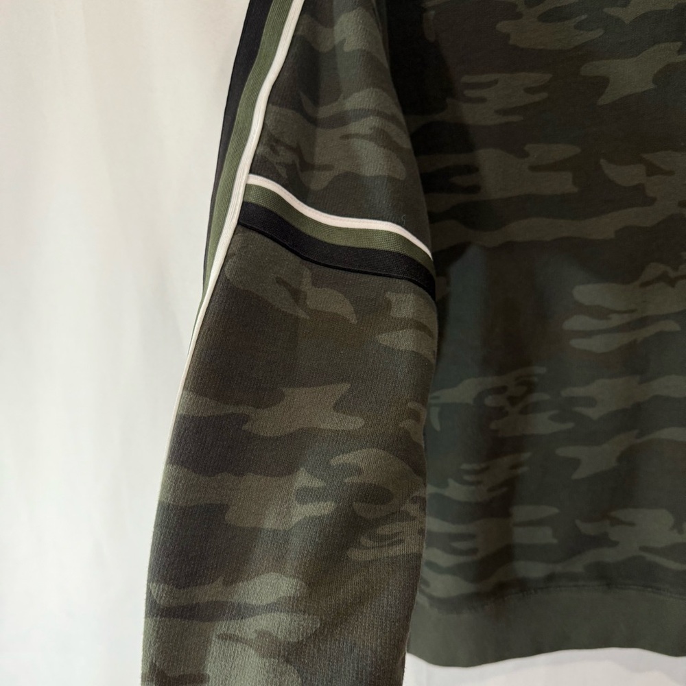 Sanctuary Anthropologie Women Sweatshirt Camouflage Green Track Fleece Size XL - Picture 5 of 7